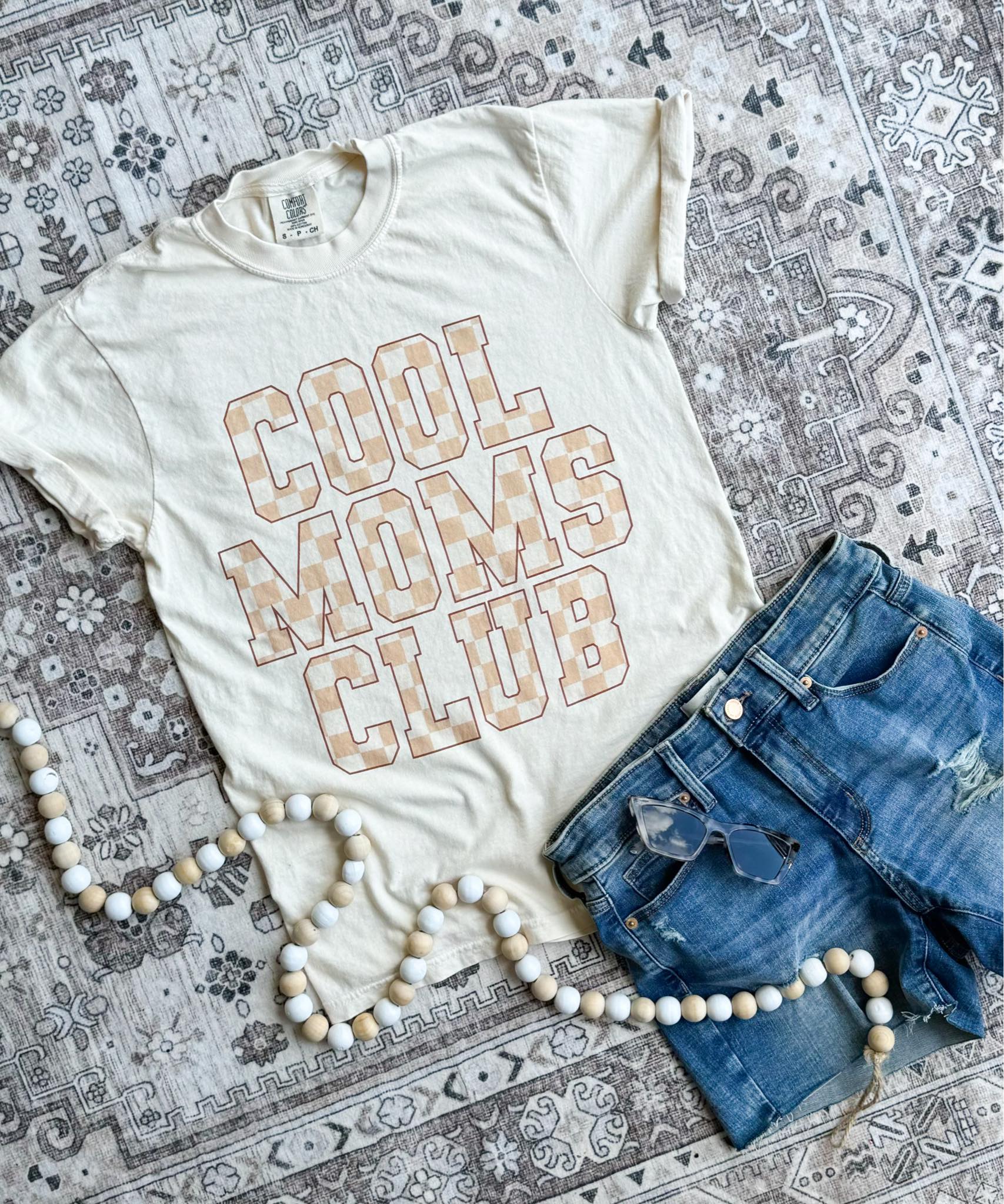 Cool Moms Club Tee (Ivory CC) CLOSING 6/14